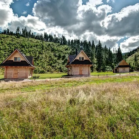 Jedroskowe Chatki Holiday home *