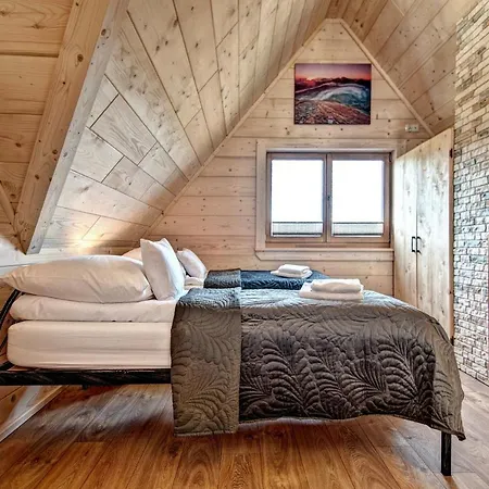 Holiday home Jedroskowe Chatki *