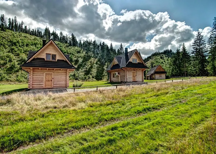 Jedroskowe Chatki 別荘 Witów